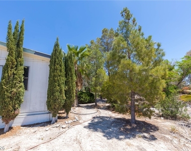 1130 E Mesquite Avenue - Photo Thumbnail 30