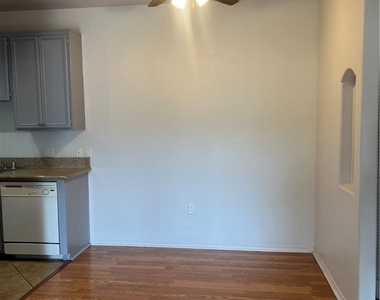 3318 N Decatur Boulevard - Photo Thumbnail 6