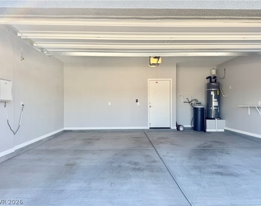 5025 E Beacon Ridge Drive - Photo Thumbnail 17