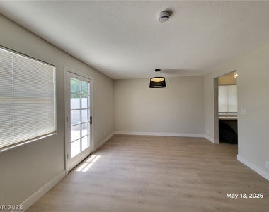5409 Gipsy Avenue - Photo Thumbnail 3