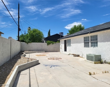 5409 Gipsy Avenue - Photo Thumbnail 19