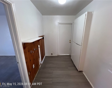 229 Circle Drive - Photo Thumbnail 5