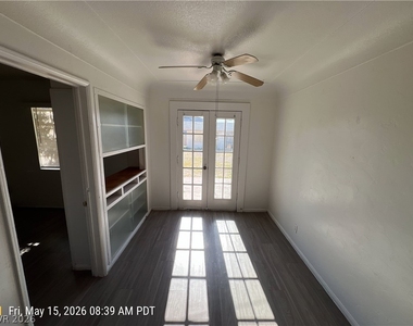 229 Circle Drive - Photo Thumbnail 2