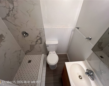229 Circle Drive - Photo Thumbnail 7