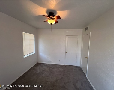 229 Circle Drive - Photo Thumbnail 6