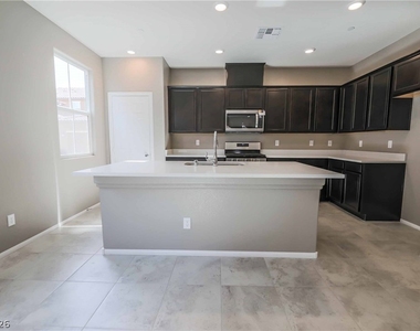 3167 Mckenna Dawn Avenue - Photo Thumbnail 8