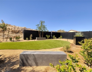 11099 Socrates Ridge Street - Photo Thumbnail 26
