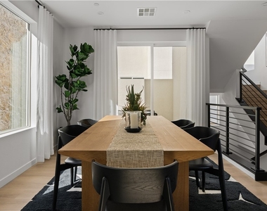 11099 Socrates Ridge Street - Photo Thumbnail 8