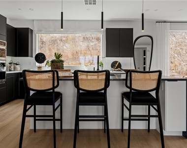11099 Socrates Ridge Street - Photo Thumbnail 4