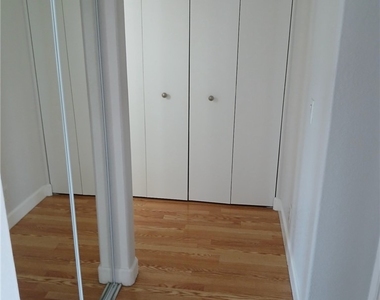 2201 Ramsgate Drive - Photo Thumbnail 9