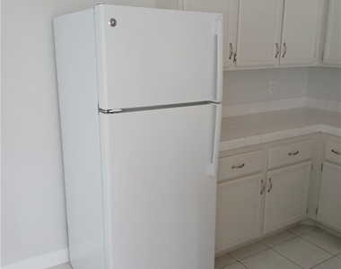 2201 Ramsgate Drive - Photo Thumbnail 7