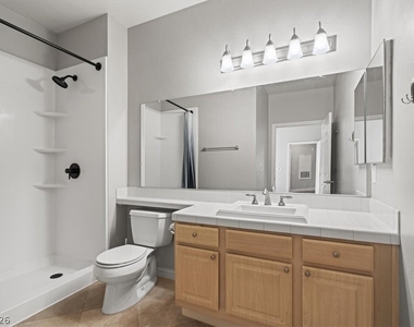 5250 S Rainbow Boulevard - Photo Thumbnail 13