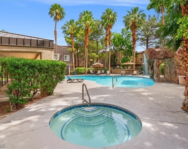 5250 S Rainbow Boulevard - Photo Thumbnail 17