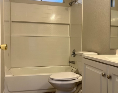 2708 Ganzo Street - Photo Thumbnail 6