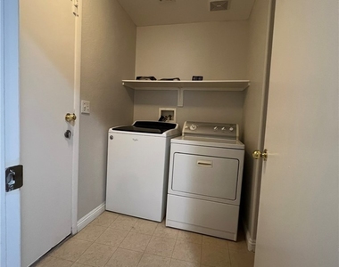 2708 Ganzo Street - Photo Thumbnail 13