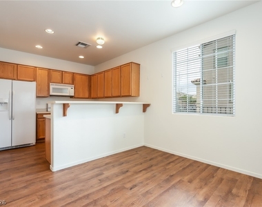 4184 Swept Plains Street - Photo Thumbnail 4