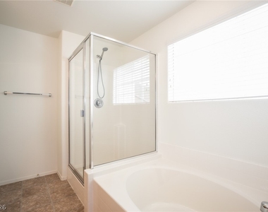 4184 Swept Plains Street - Photo Thumbnail 15