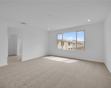 5925 Obsidian Sky Avenue - Photo Thumbnail 23