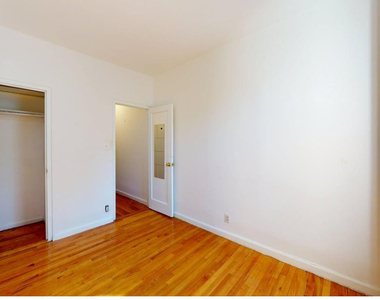 West 83rd Street - Photo Thumbnail 4