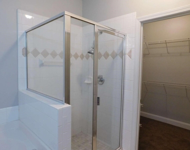 2335 Jennas Way - Photo Thumbnail 21