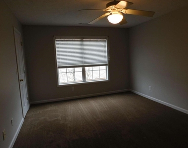 2335 Jennas Way - Photo Thumbnail 25