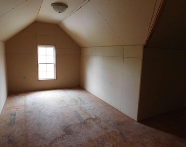 2335 Jennas Way - Photo Thumbnail 28