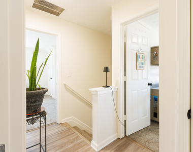 45 Chandler Field Drive - Photo Thumbnail 16