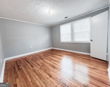 1780 Cahoon Street Sw - Photo Thumbnail 8