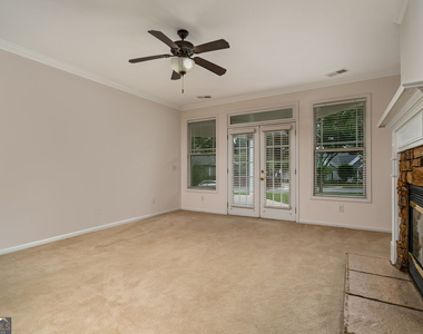 210 Harmony Lake Drive - Photo Thumbnail 9