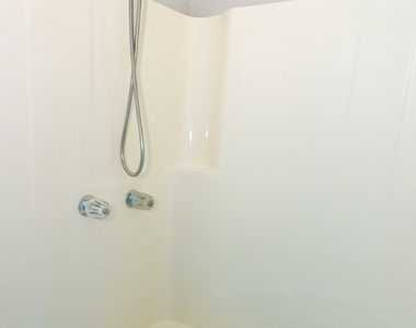374 Mcgiboney Road - Photo Thumbnail 19