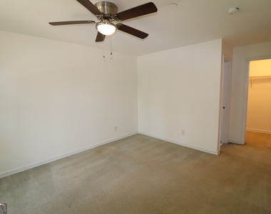 3900 Riverlook Parkway Se - Photo Thumbnail 16