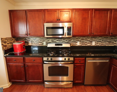 3900 Riverlook Parkway Se - Photo Thumbnail 7