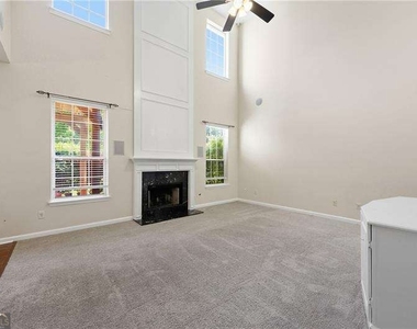 1650 Huntcrest Way Sw - Photo Thumbnail 12