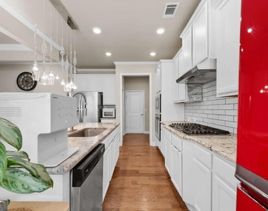 3206 Ivy Birch Way - Photo Thumbnail 17