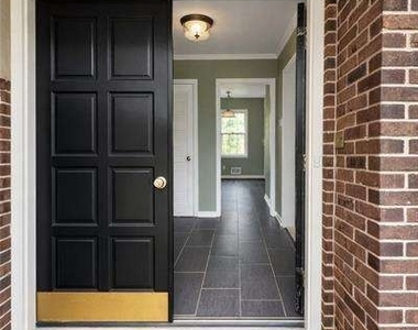 4093 Hideaway Drive - Photo Thumbnail 20