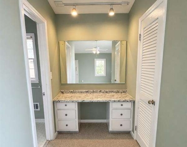 4093 Hideaway Drive - Photo Thumbnail 10