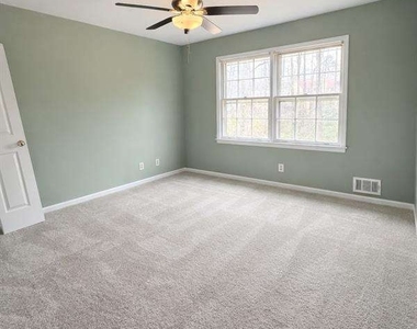 4093 Hideaway Drive - Photo Thumbnail 14