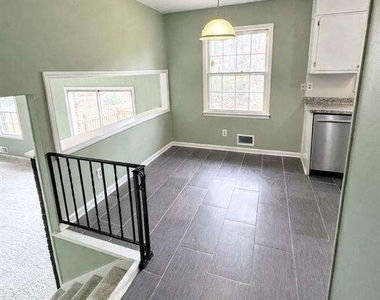 4093 Hideaway Drive - Photo Thumbnail 5