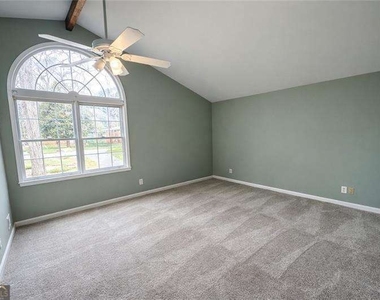 4093 Hideaway Drive - Photo Thumbnail 4