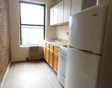 323A East 89th - Photo Thumbnail 2