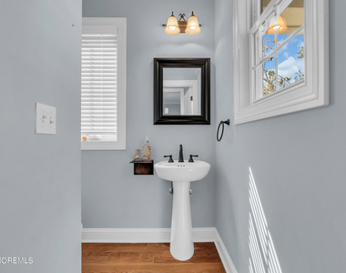 269 Hearn Avenue - Photo Thumbnail 8