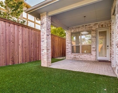 6517 Del Norte Lane - Photo Thumbnail 23