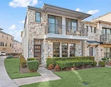 8254 Laflin Lane - Photo Thumbnail 2