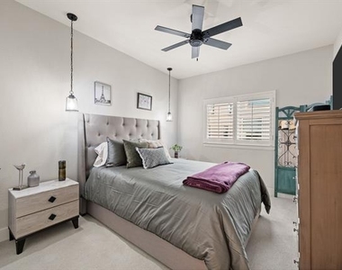 8254 Laflin Lane - Photo Thumbnail 27
