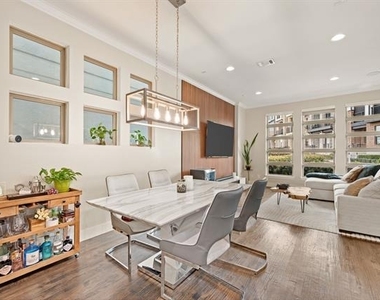 8254 Laflin Lane - Photo Thumbnail 11