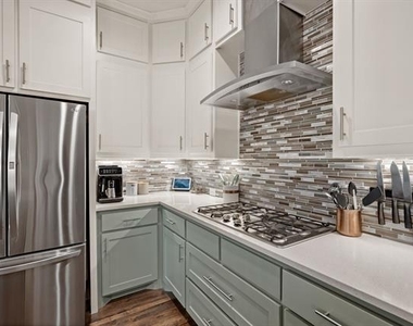 8254 Laflin Lane - Photo Thumbnail 14