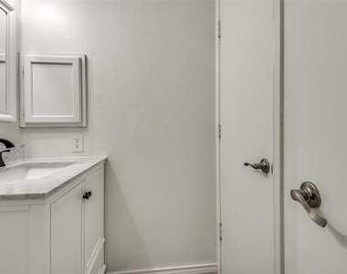 2617 Isbella Drive - Photo Thumbnail 22