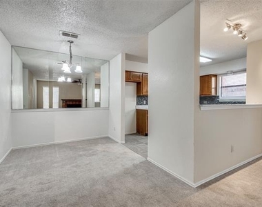2617 Isbella Drive - Photo Thumbnail 8