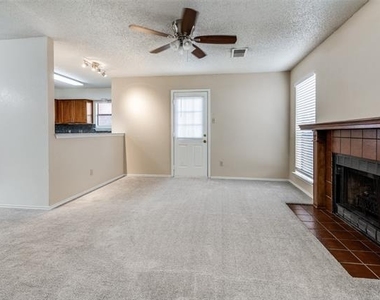 2617 Isbella Drive - Photo Thumbnail 6