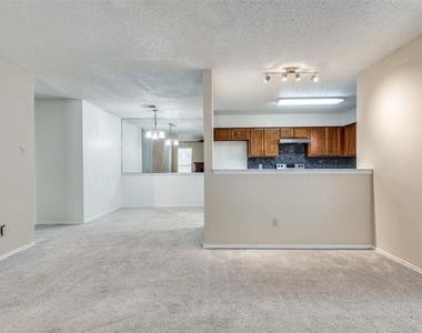 2617 Isbella Drive - Photo Thumbnail 7